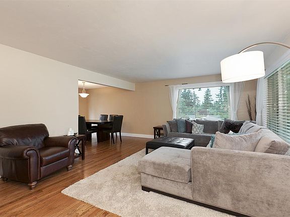 2nd image of 15525 74th Ave NE
