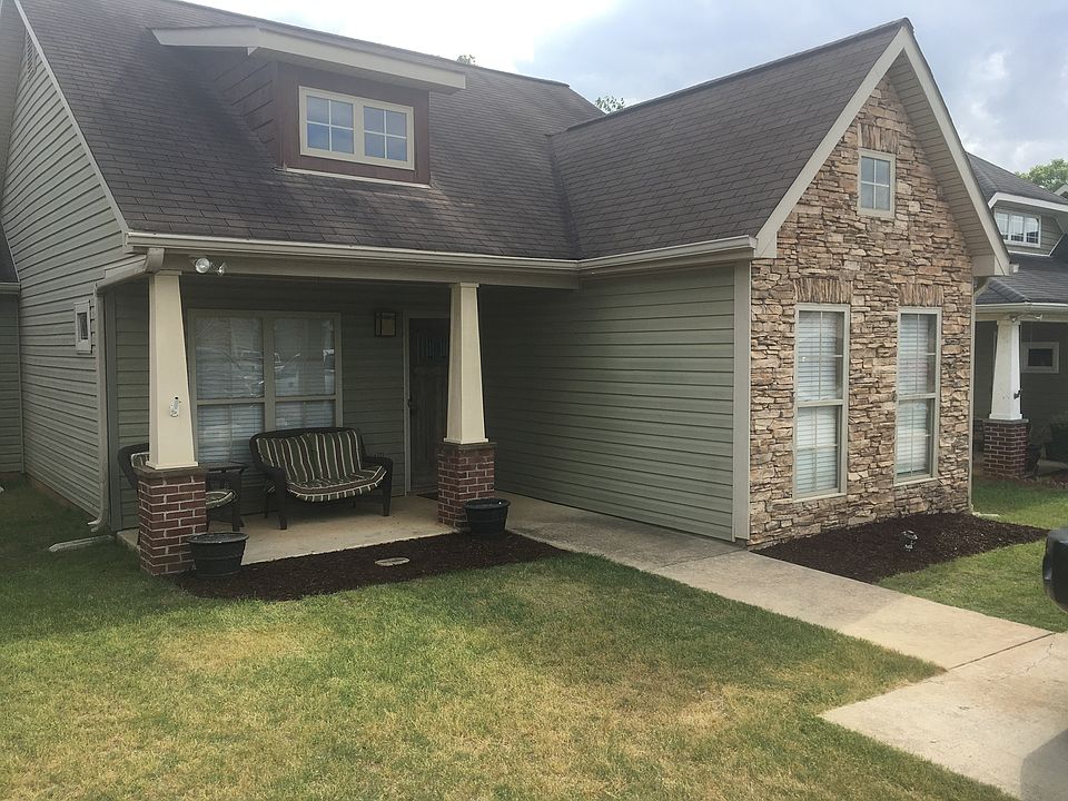 2nd image of 189 Creekstone Trl