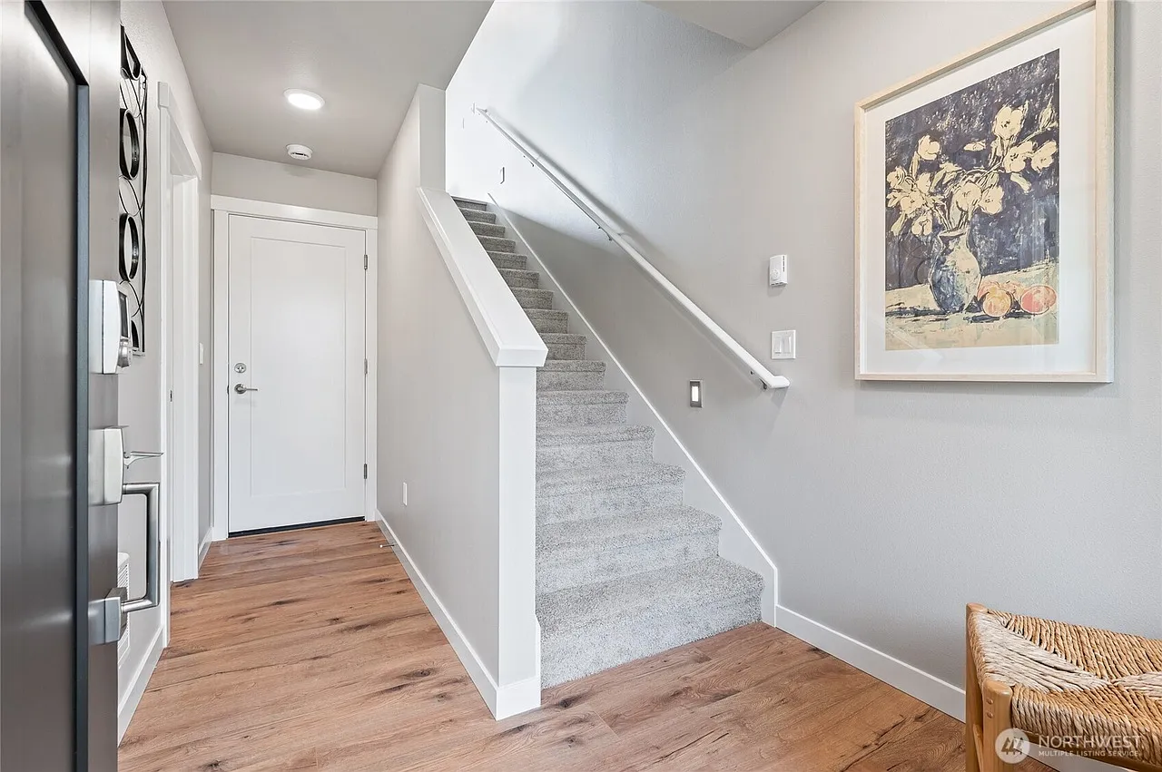 4 bed, 1646 sqft, $1,100 — Photo 1