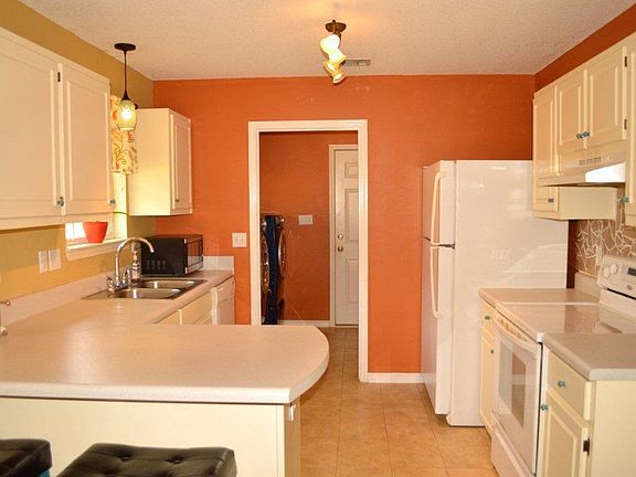 5th image of 5045 Cassia Dr