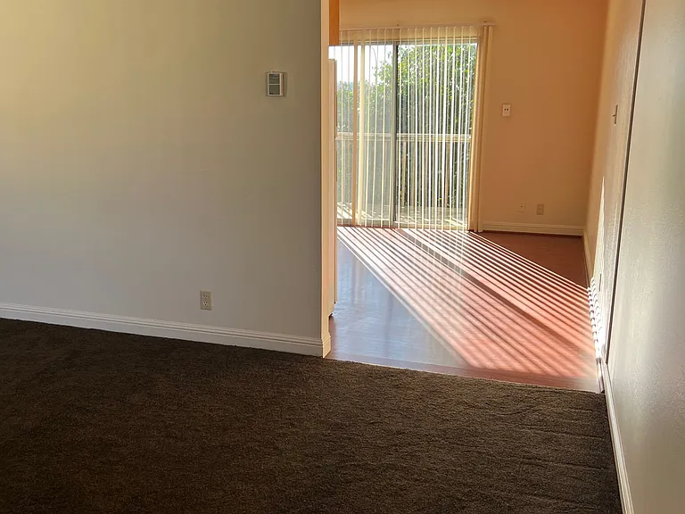 20261 Santa Maria Ave #6 — Photo 4