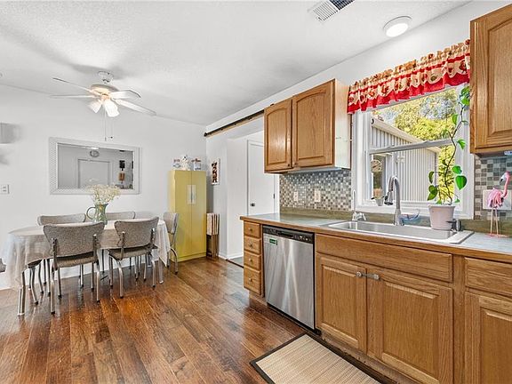 4th image of 5520 Barton Ln