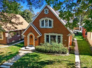 2808 N Sholes Ave #2808A, Milwaukee, WI 53210