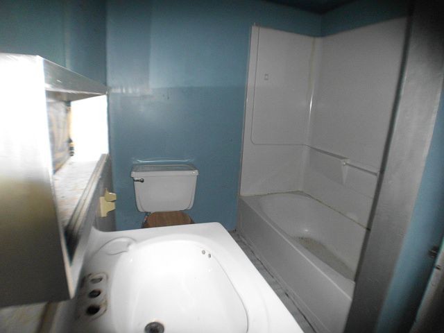 2nd image of 35-37 Reservoir St