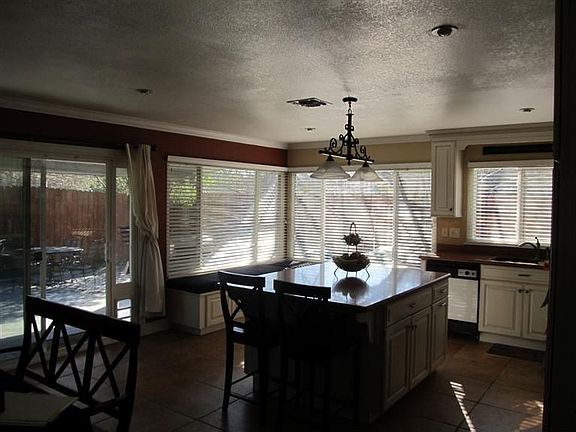 3rd image of 7200 Sunwood Way