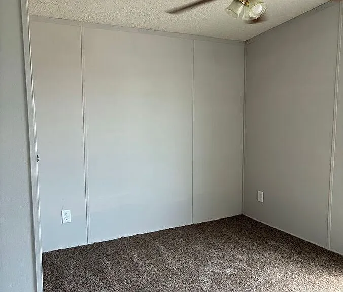 623 Mills Dr — Photo 8