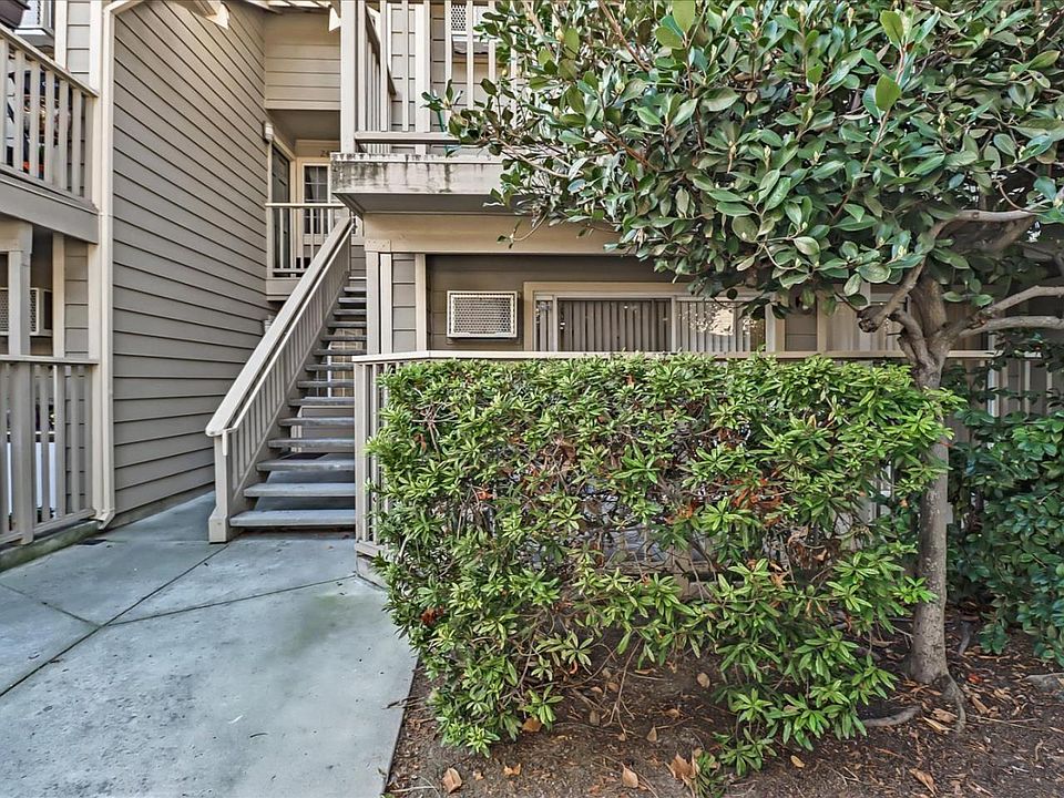 1st image of 2445 Jubilee Ln