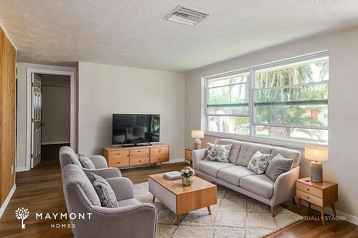 2 bed, 1.0 bath, 1108 sqft, $1,875 — Photo 4