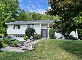 70 Merrimac Dr, Trumbull, CT 06611