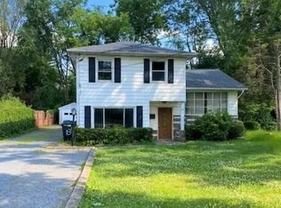13 Emerson Rd, East Stroudsburg, PA 18301