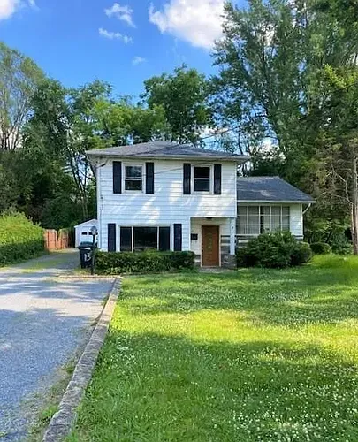 13 Emerson Rd Photo 1