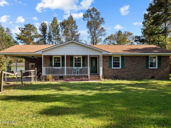 457 Davis Road, Richlands, NC 28574