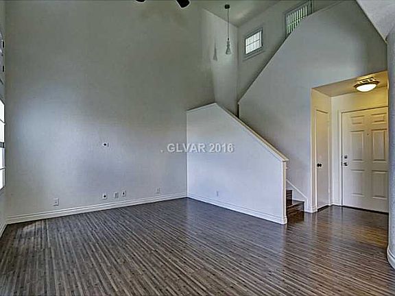 3rd image of 7901 Canyon Grove Ct