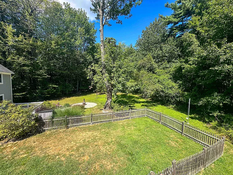 10 Herrick Rd — Photo 21