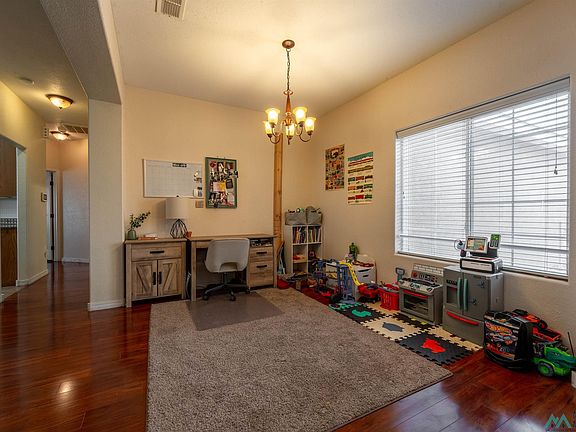 4th image of 2117 Hali Ln
