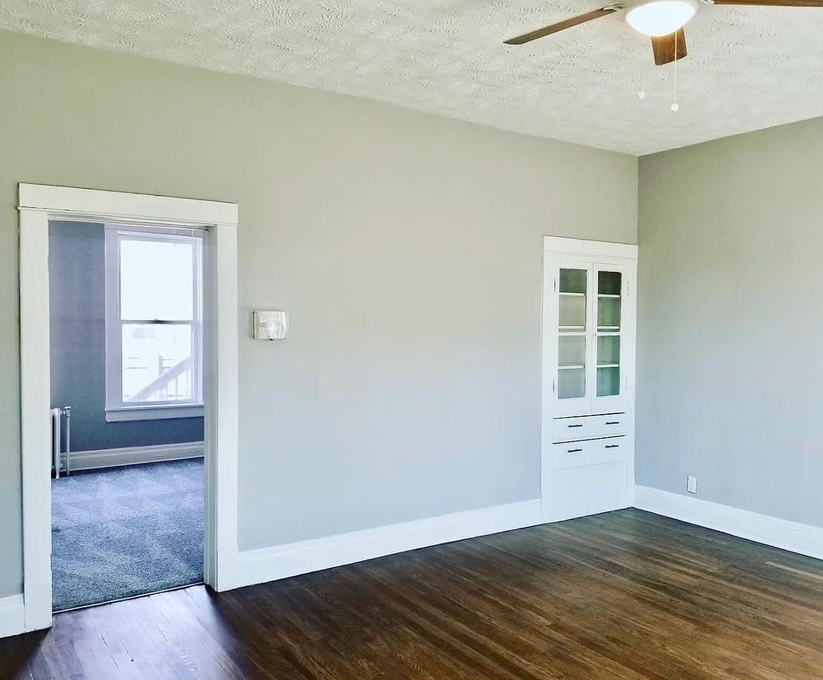 Building Photo - 4839 Leavenworth St #1