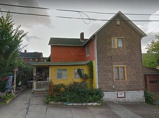 292 3rd St, Ambridge, PA 15003