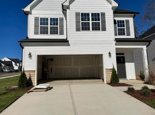 415 Forestview Crest Way, Fuquay Varina, NC 27526