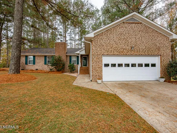 312 Lakemere Drive, New Bern, NC 28562
