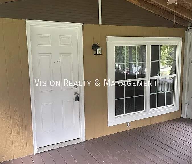 38 Paradise Pl — Photo 1