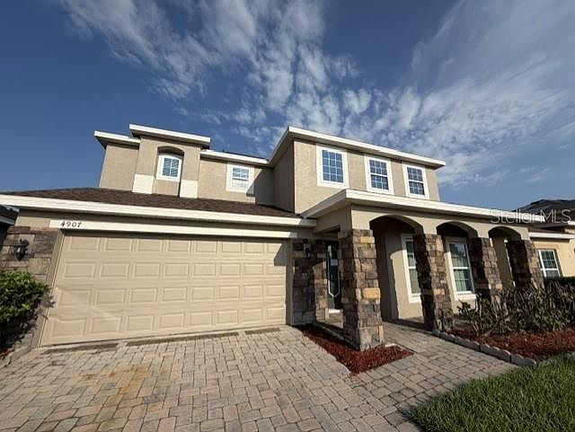 1st image of 4907 ROCKVALE DR.