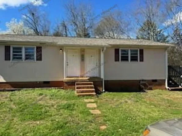 200 Holliday Ln, Pendleton, SC