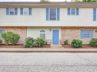 825 E Sherwood Hills Dr, Bloomington, IN 47401