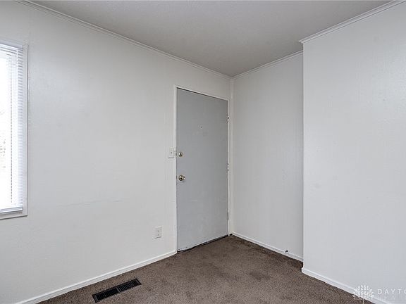 5th image of 4820 Marburn Ave