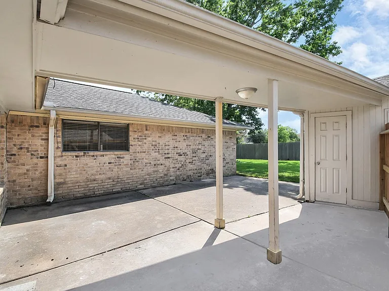 2514 Trailside Ct — Photo 37