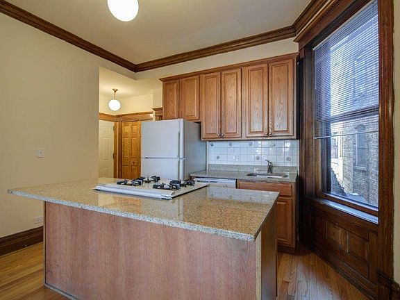 4th image of 713 W Wrightwood Ave #2FG