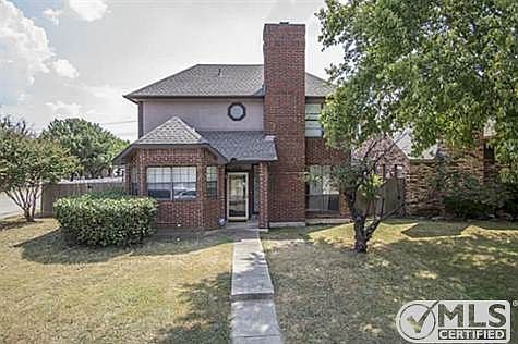 1st image of 1116 Hemlock Dr