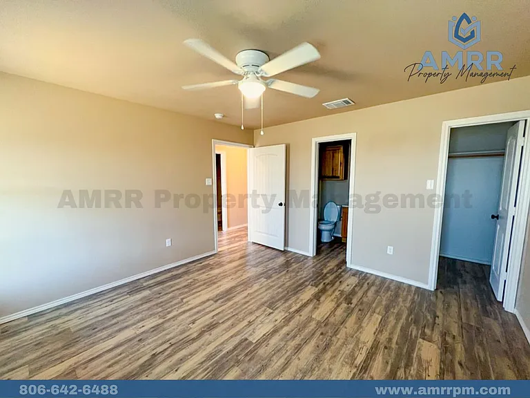 2407 N Ave N — Photo 19