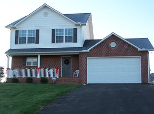 127 Falcon Pt, Baxter, TN 38544