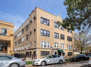 815 W Waveland Ave #24, Chicago, IL 60613