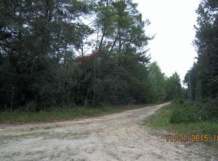 110 S Carolina Dr, Satsuma, FL 32189