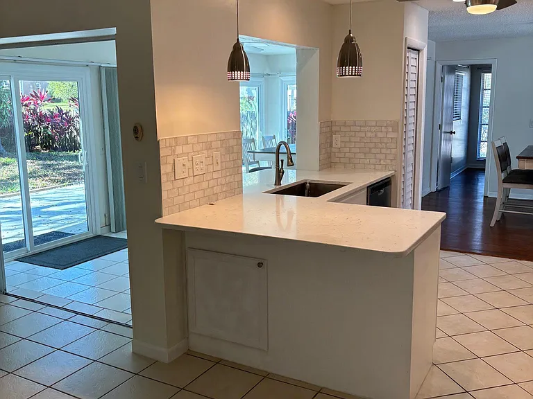 2878 Westover Ct — Photo 9