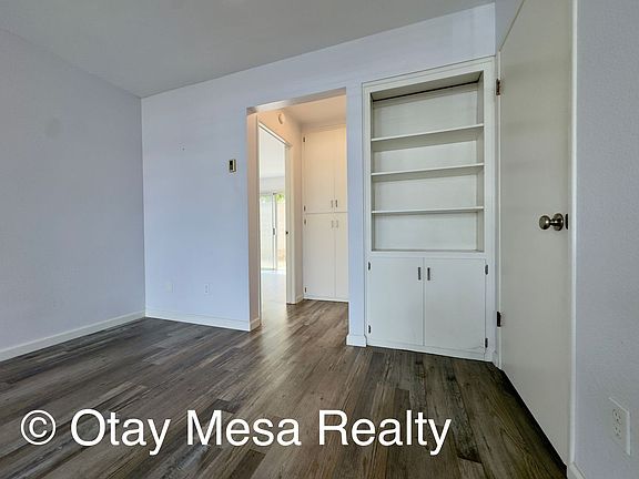 4th image of 586 7th St APT E