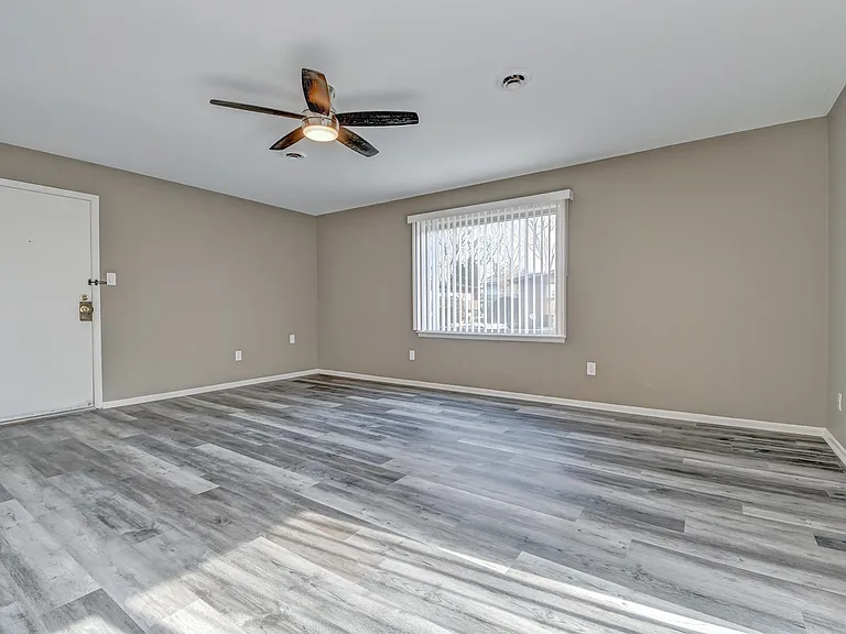 2x1(B)-Living Room (3)