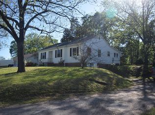 111 Lakeview Dr, Greer, SC 29651