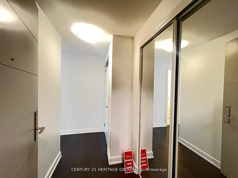 50 Wellesley St E #1202 — Photo 5