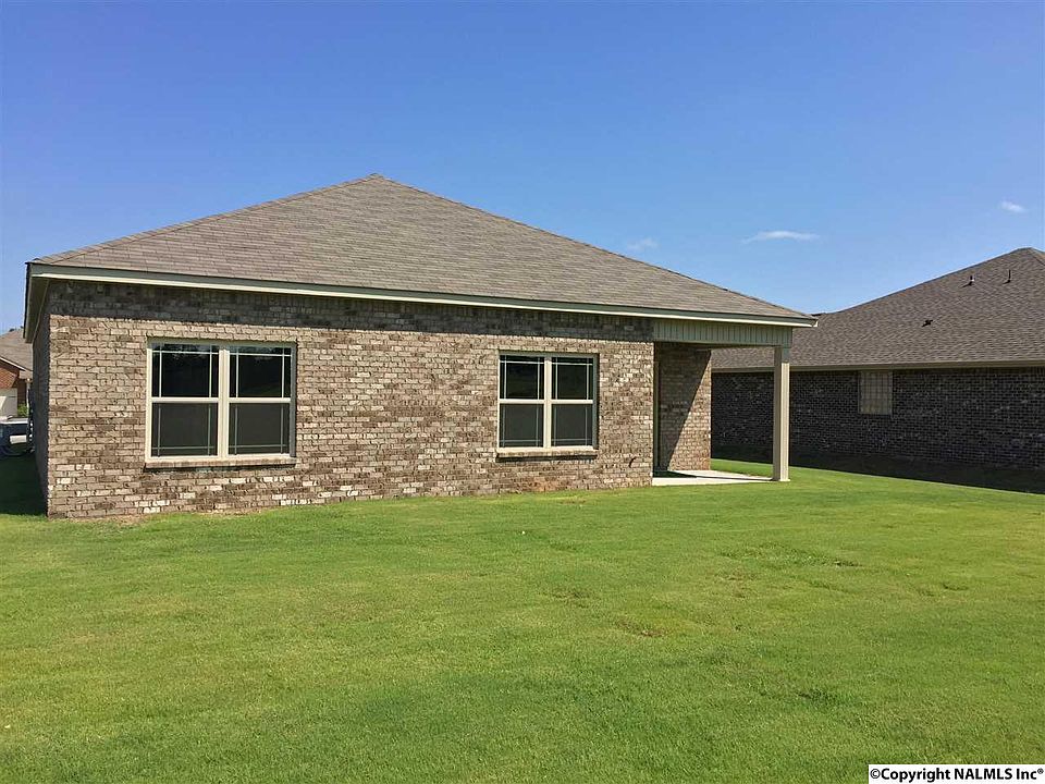 2nd image of 120 Pine Landing Dr