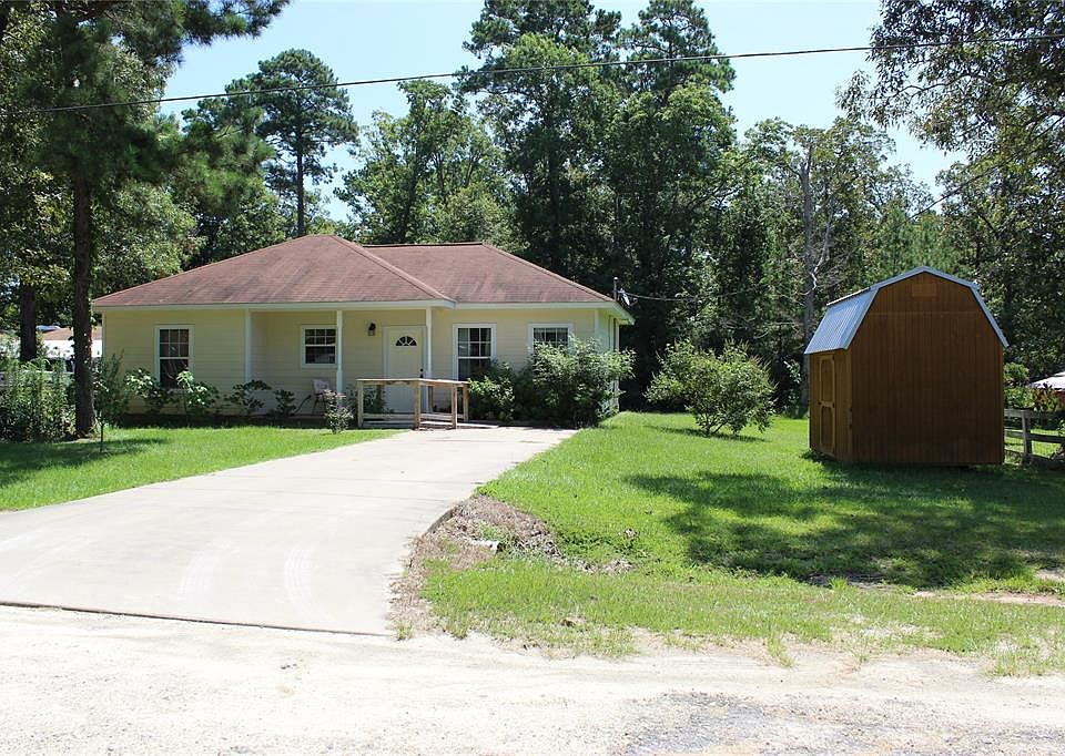 1st image of 144 Pine Needle St
