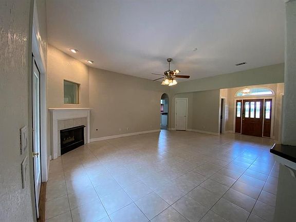 5th image of 5570 Pedrick Plantation Cir