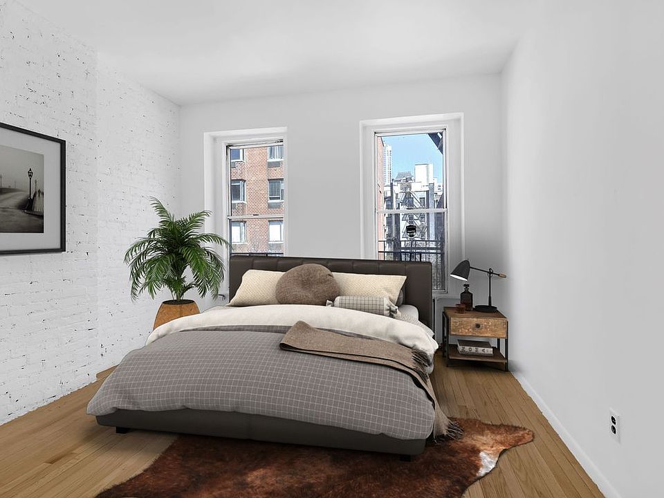 1st image of 448 W 54th St