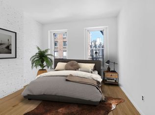 448 W 54th St, New York, NY 10019