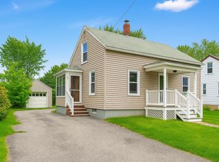 7 Vincent Ave, Biddeford, ME 04005