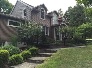 6368 E Seneca Tpke, Jamesville, NY 13078
