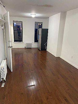 1st image of 130 16th St #C