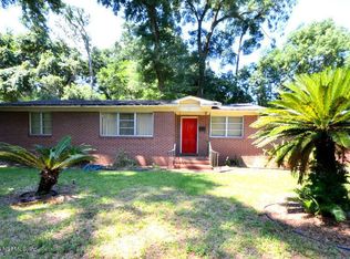 1452 Lawrence Pl, Jacksonville, FL 32211