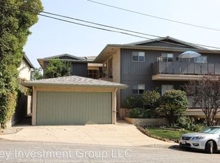 2142 La Canada Crest Dr #1, La Canada Flintridge, CA 91011